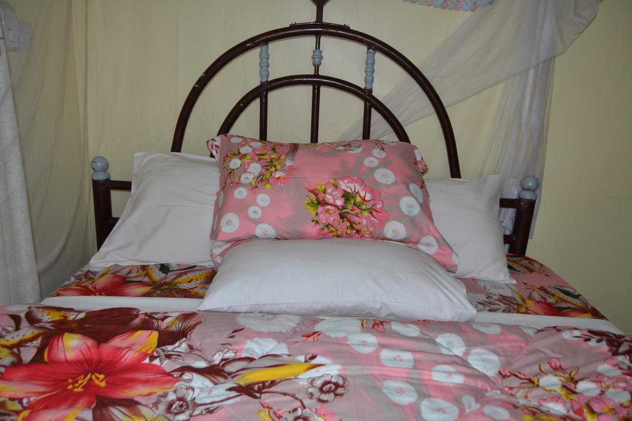 Barcelona Lodge Bagamoyo Kültér fotó