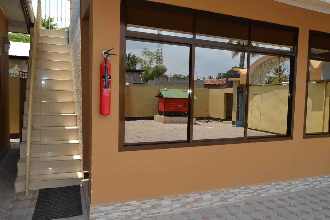 Barcelona Lodge Bagamoyo Kültér fotó